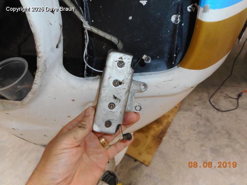 Install prop (2).JPG - Existing travel switches, I should have sent this along to Anderson Propeller