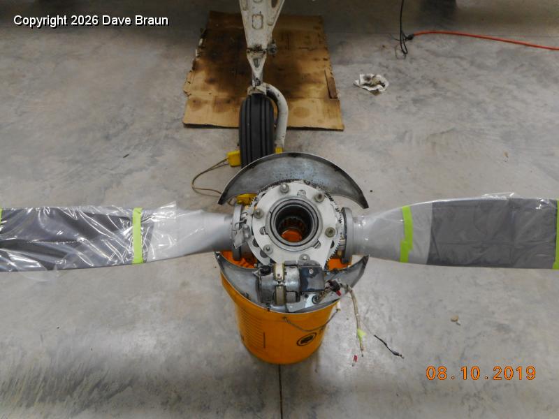 Install prop (7).JPG - Ready to offer up the propeller