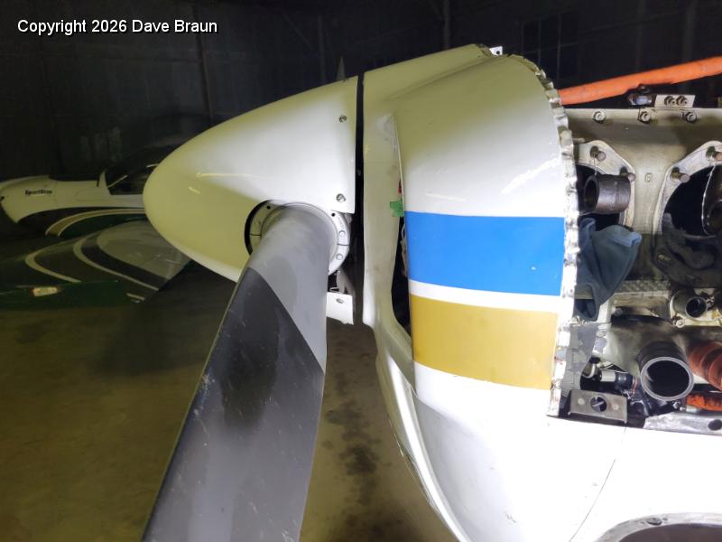 2023-03-29 21.47.48.jpg - New Mounts installed 02, propeller is aligned with the cowl.