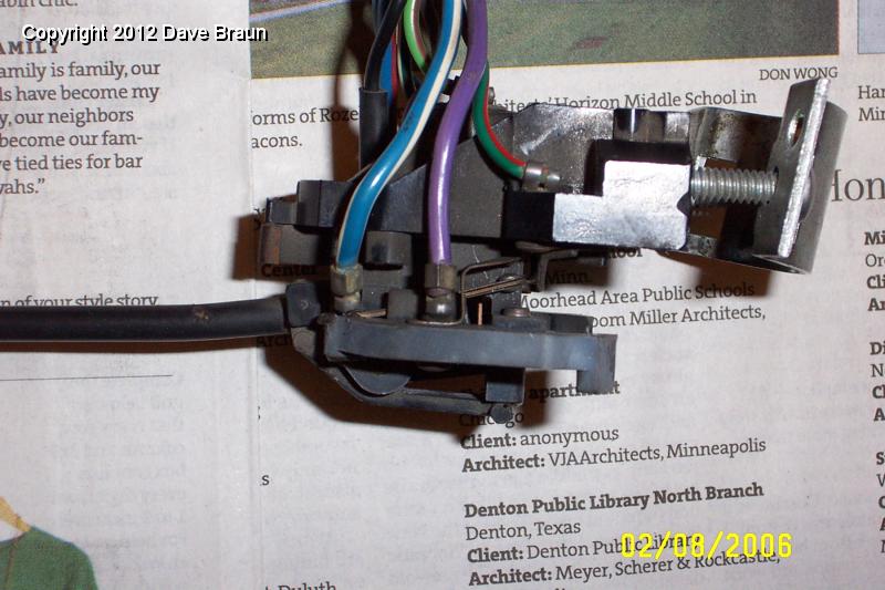 mgb smart stalk fault in spring contact on brights switch sma.JPG
