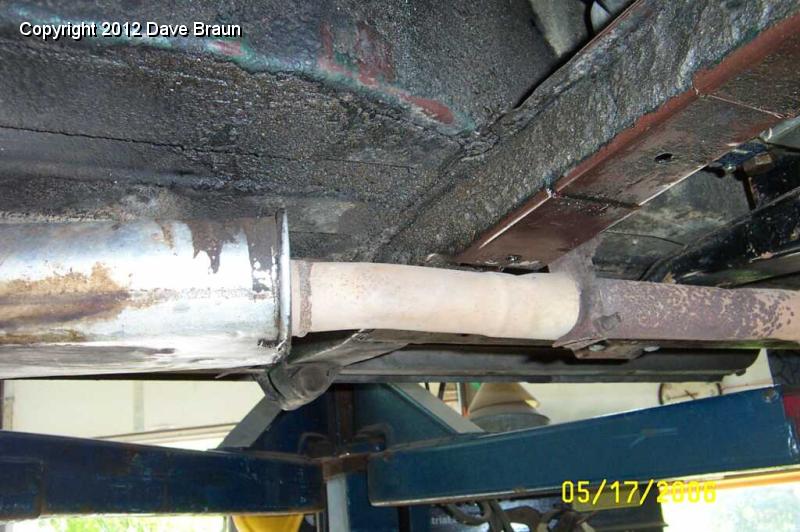 old muffler in place.jpg