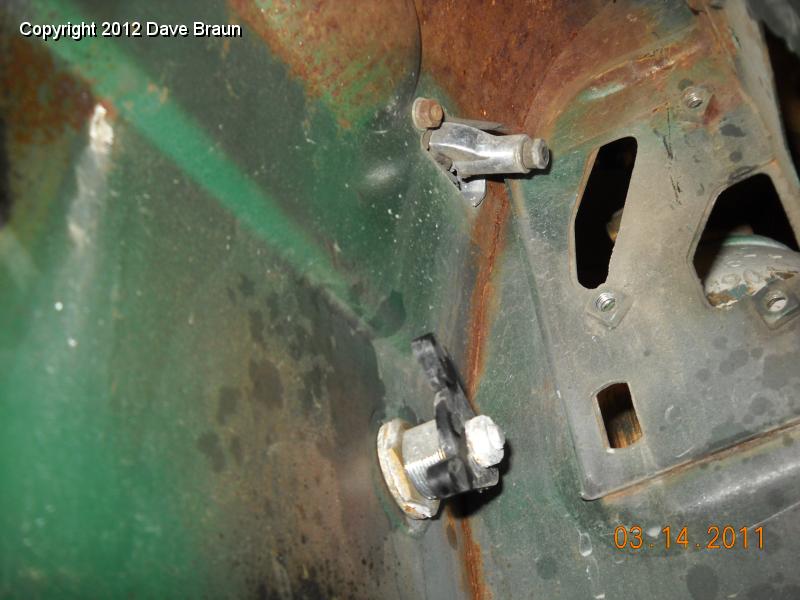Door handle and Lock RH 04.jpg