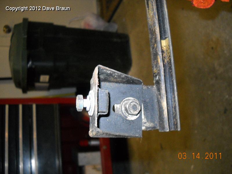RH Vent Window Removal 03.jpg
