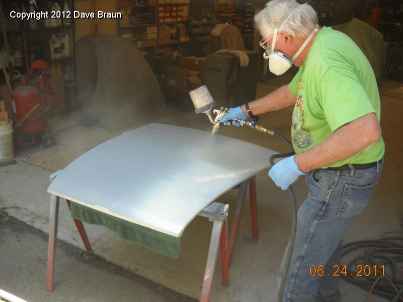 Dusting on body color in first pass on bonnet.jpg
