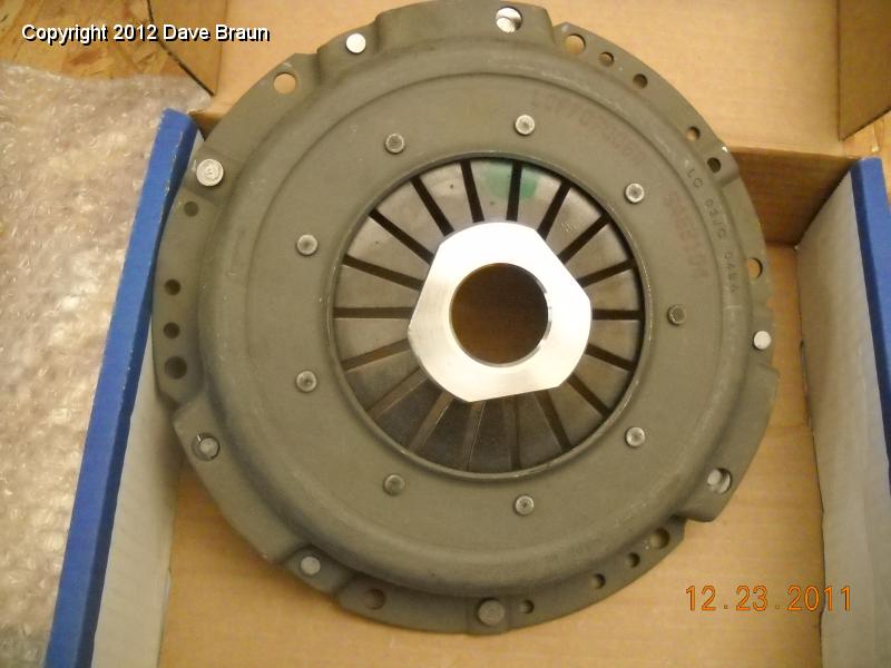 New clutch and pressure plate 04.jpg