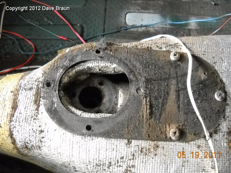Remove the gear lever.jpg