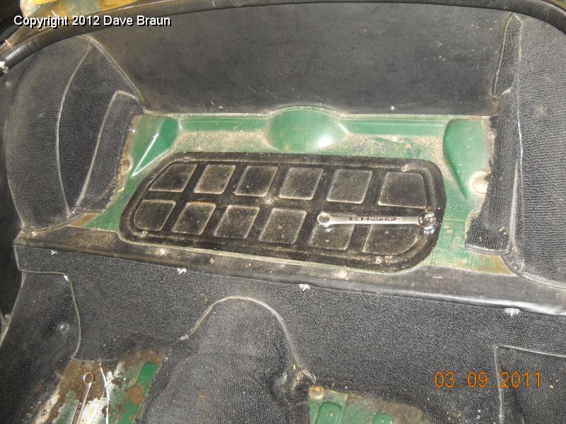 Carpet removal 03.jpg