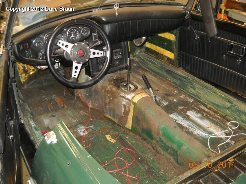 Carpet removal 06.jpg