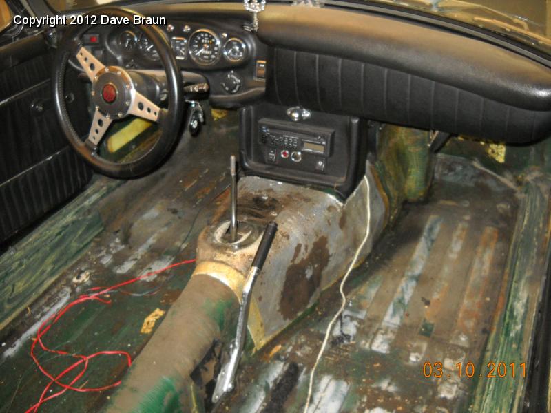 Carpet removal 08.jpg