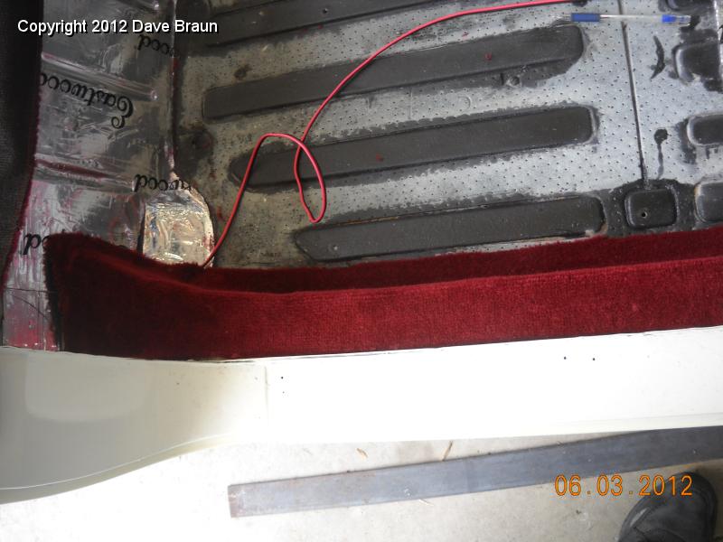 Fitting side sills 01.jpg