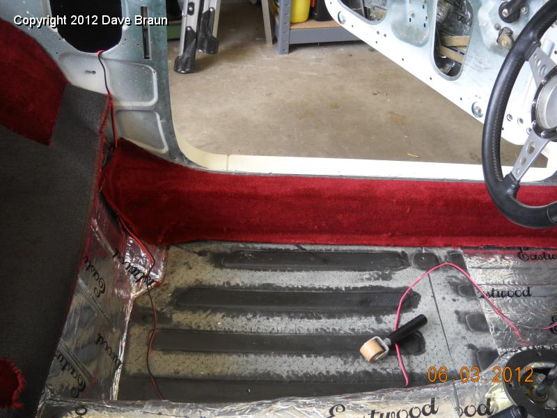 Fitting side sills 02.jpg