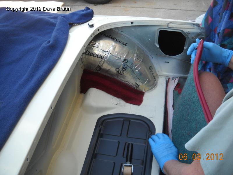 Fitting wheel arches and rear shelf 01.jpg