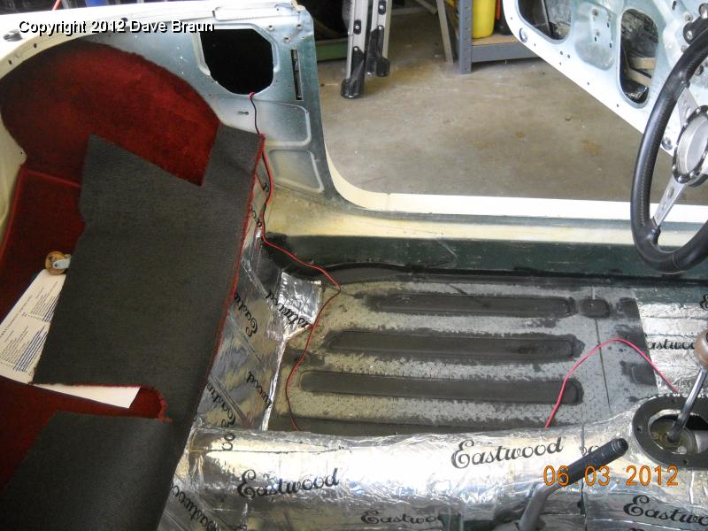 Fitting wheel arches and rear shelf 03.jpg