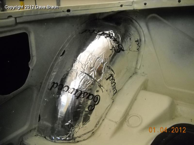 Heat and sound material on wheel arches 01.jpg