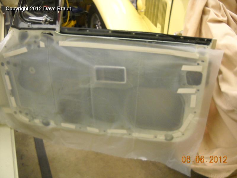 RH door vapor barrier on foam tape 01.jpg