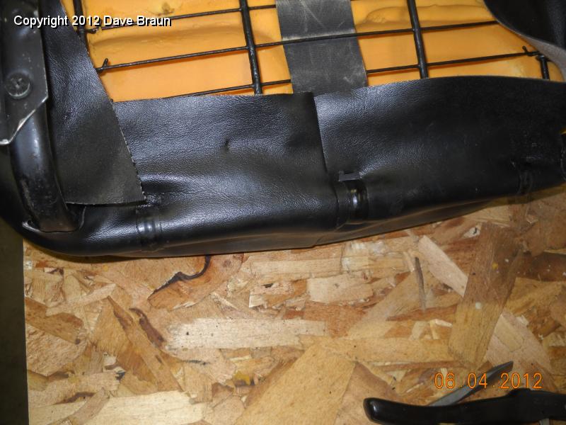 RH seat bottom cover clips04.jpg