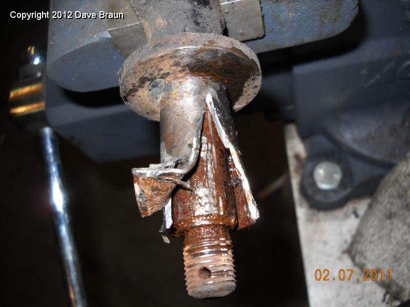 V8 Bushing inserts stuck on pivot.jpg