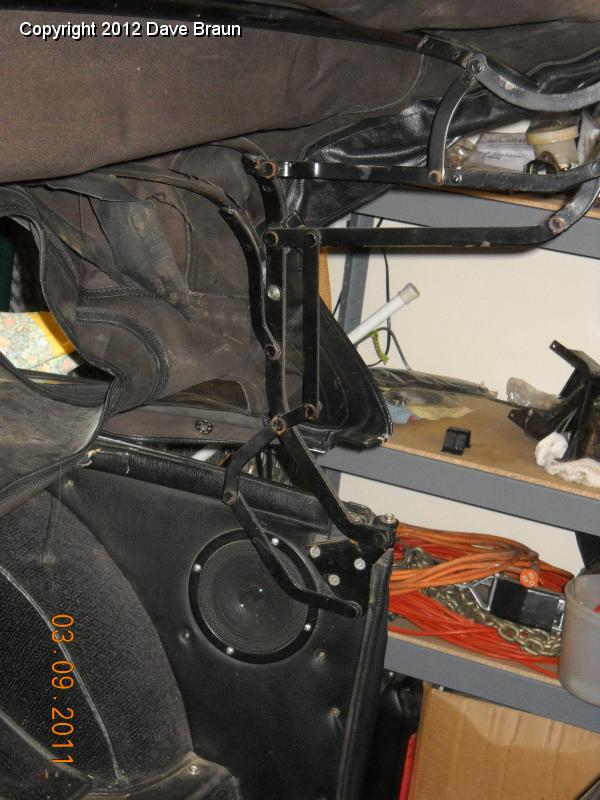 1971 Michaletti Hood stick attachment 02.jpg