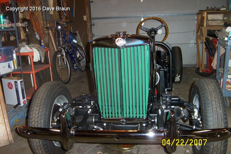 Mounted radiator.jpg - Front view of installed radiator and shell.