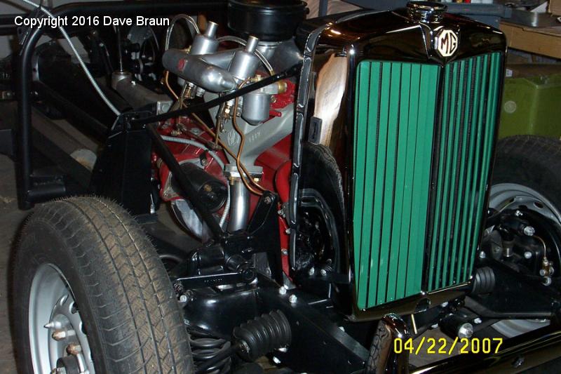 Radiator installed0002.jpg - Three quarter view.