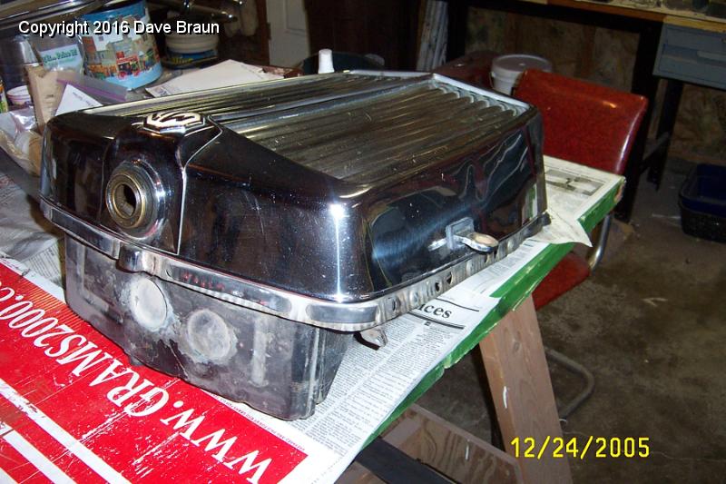 rad shell top side dent.JPG - A 3/4 view from the top side. The dent on the right hand side is visible.