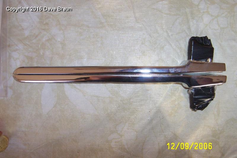 one side support is bent.jpg - One side support is bent. Didn't notice this before plating. I managed to put it in a vice with a towel and using a rubber mallet made the piece right.